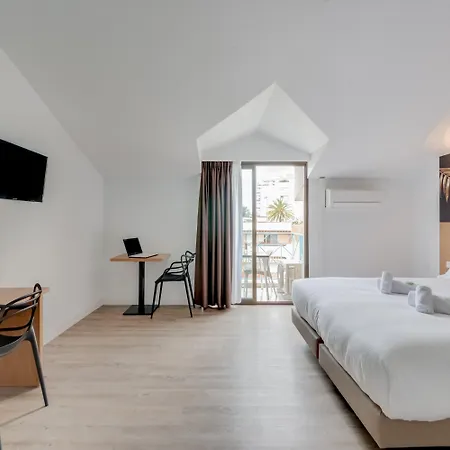 Residhotel Les Coralynes 3* Cannes